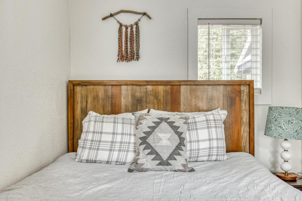 Rhododendron Riverbend Cabin 2 מראה חיצוני תמונה